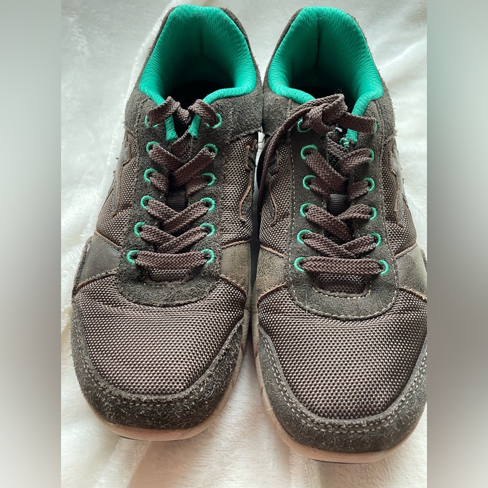 Kuru women’s shoes size 7